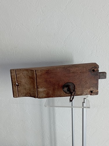 Ancienne serrure bois - serrure,